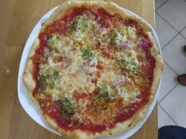 pizza maison jambon pesto mozza